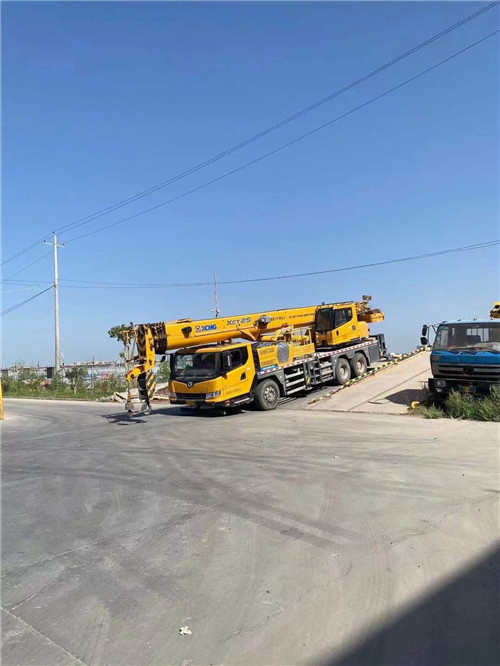 蒙山县吊车作业时，可能会产生哪些额外收费项目？