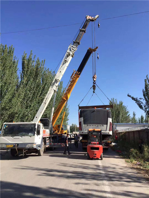 蒙山县港口集装箱搬运案例